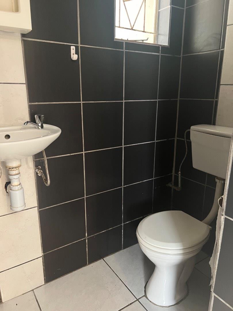 To Let 2 Bedroom Property for Rent in Elandsrand North West